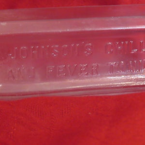 SALE Antique Embossed Blown Glass Bottle Johnson&#39;s Chill And Fever Tonic Medicine Bottle Advertising Bottle Flacon Bottle