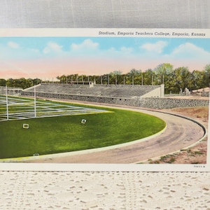 Antike Postkarte Stadion Emporia Lehrers College Emporia Kansas Fußball und Leichtathletik Stadion