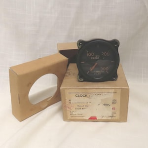 SALE Antique Oil Pressure Gauge Automatic Pilot In The Original Box With Brass Fitting Elgin National Clock Aircraft Type
