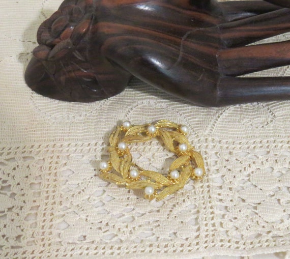 Vintage Lorraine Marsel Brushed Gold Faux Pearls … - image 2