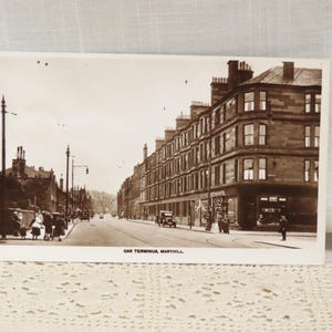 Carte postale ancienne avec photo réelle, terminal de voiture Maryhill, Écosse, série calédonie, carte postale inutilisée terminal de voiture de trolley, carte de scène de rue RPPC