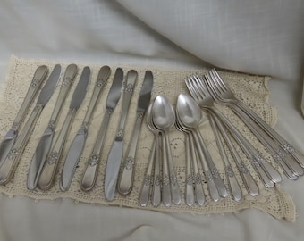SALE Vintage Rogers Adoration 3 Piece Place Setting For 8 Silverplate