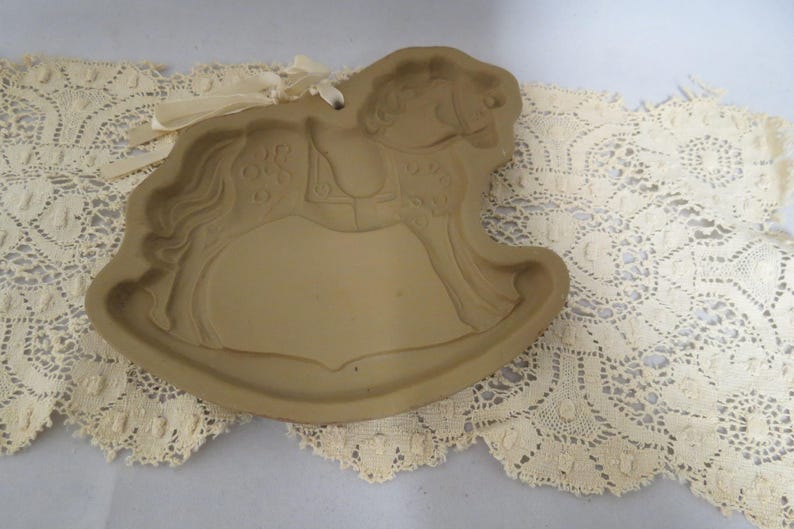 Sale Vintage Brown Bag Cookie Mold Rocking Horse Bees Wax Pressed Paper Paper Casting Chocolate Pomanders Salt Dough Butter