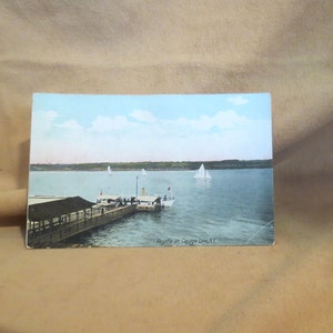 VENTE Carte postale ancienne régate sur le lac Cayuga, New York Carte postale souvenir Carte postale inutilisée