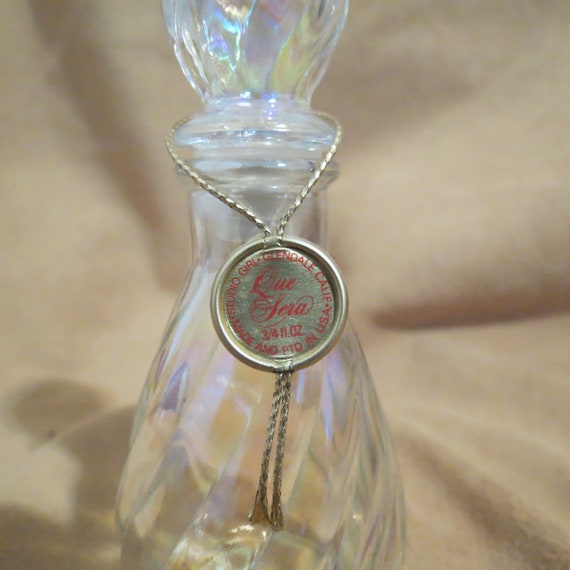 Vintage Que Sera Studio Girl Perfume White Carniv… - image 1