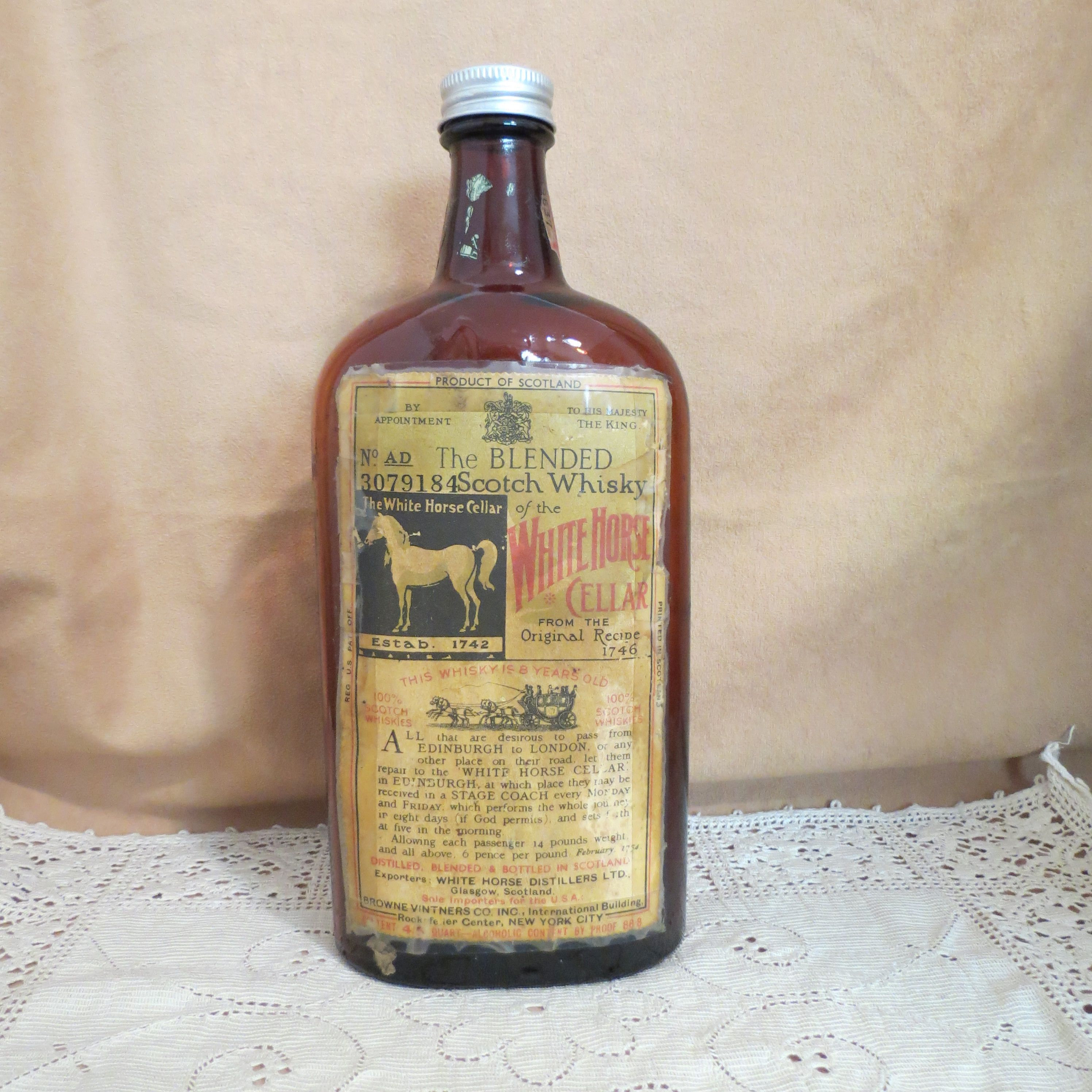 Vintage White Horse Cellar Scotch Whiskey Crate Auction