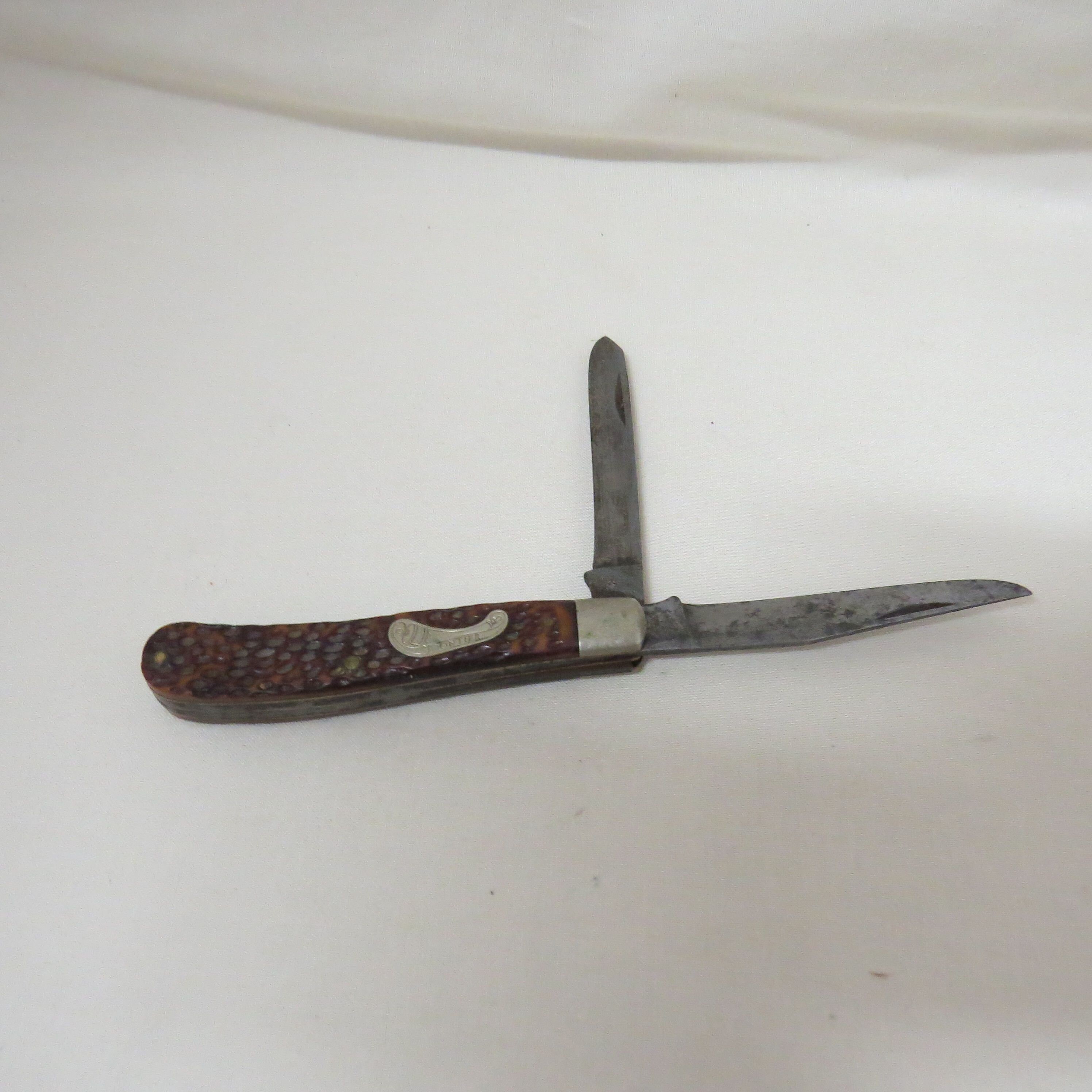 Vintage Frontier Pocket Knife for sale Only 3 left at 60