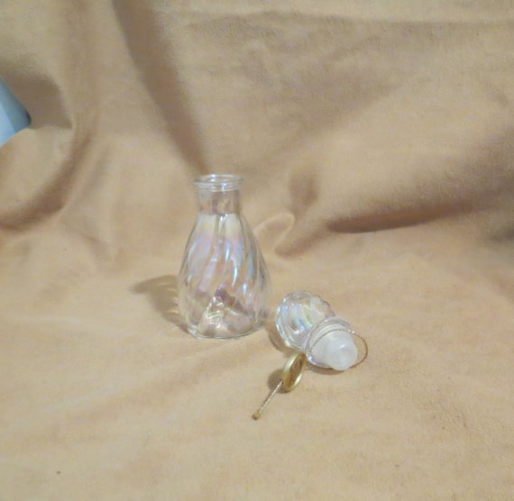 Vintage Que Sera Studio Girl Perfume White Carniv… - image 4