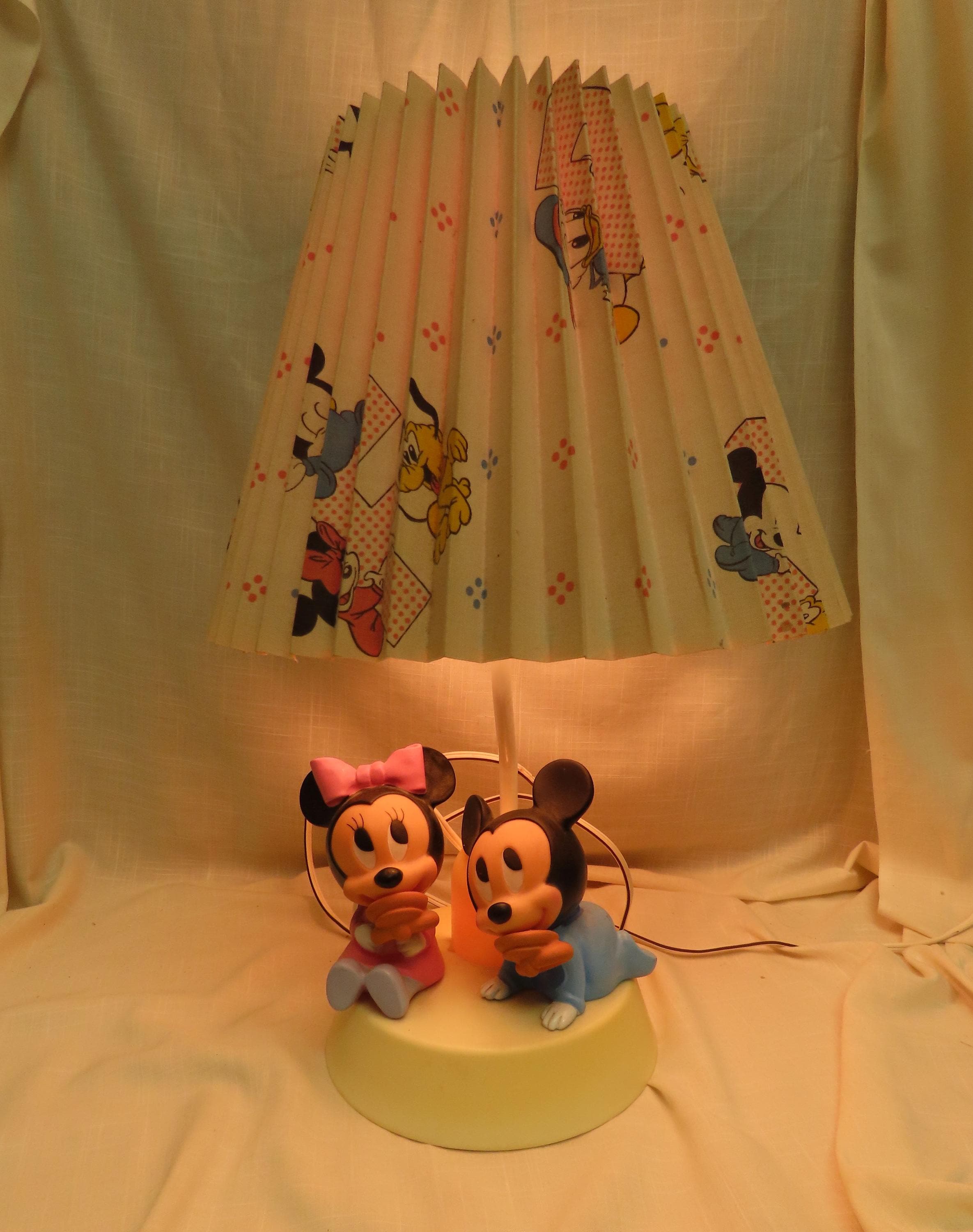Vintage Mickey Mouse Night Light - Etsy