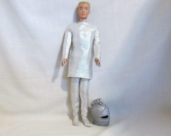 VENTA Muñeca Barbie Ken Vintage Rey Arturo Mattel Ken Rubio Serie Mini Teatro #773