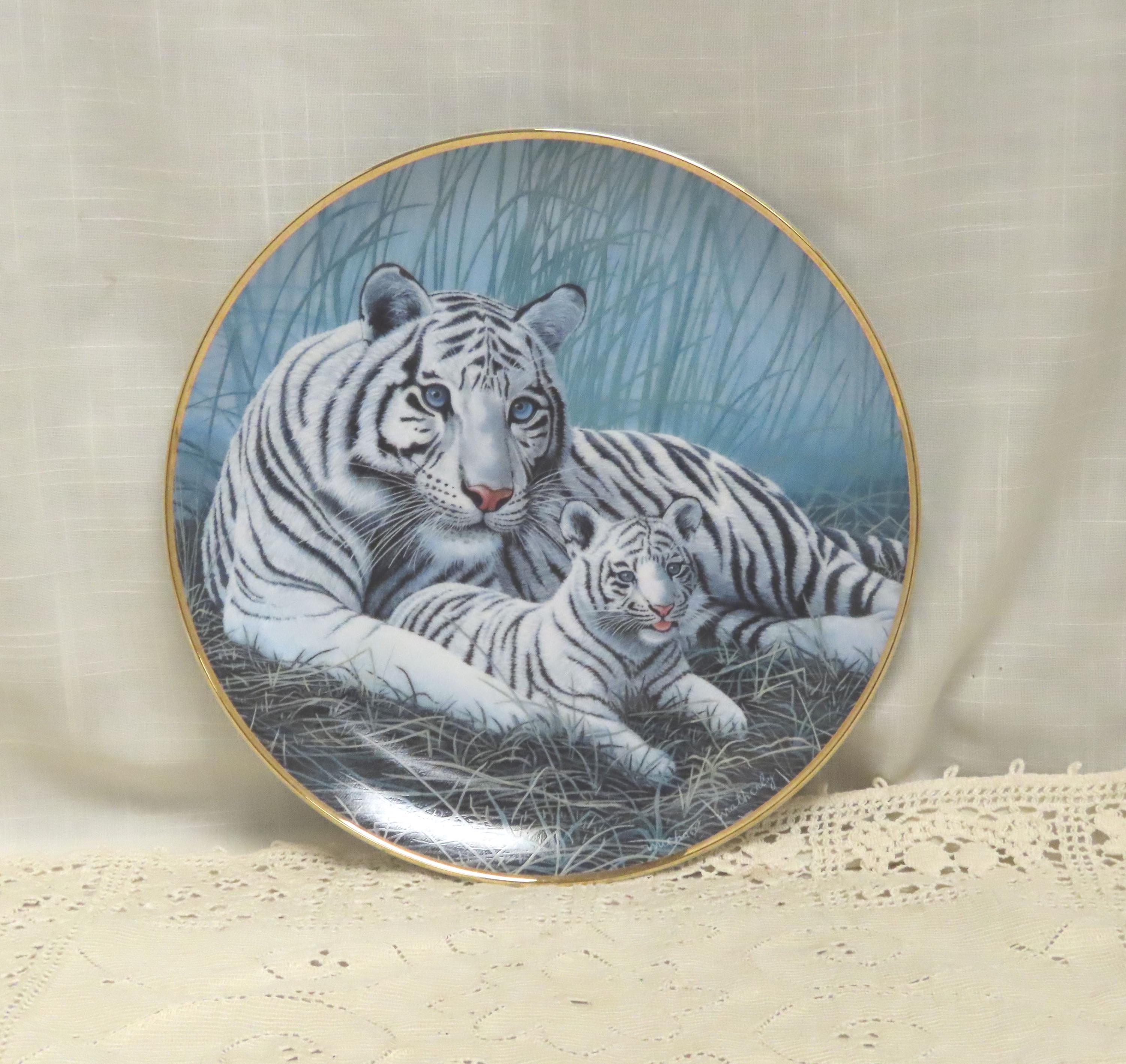 Vintage White Tigers National Wildlife Federation Plate Michael