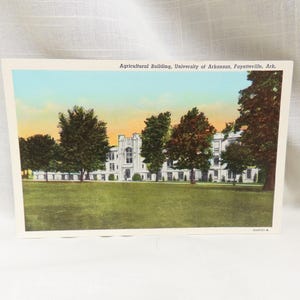 Vintage landwirtschaftliche Gebäude Universität von Arkansas Fayetteville Arkansas Souvenir Postkarte Unbenutzte Postkarte