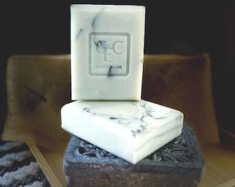 Jabón vegano artesanal Phantom de CCEHandmadeLLC