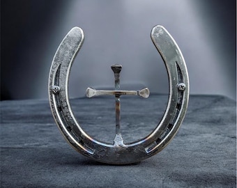 Croix en fer à cheval en acier fabriquée à la main, décoration de mur occidental de ferme rustique