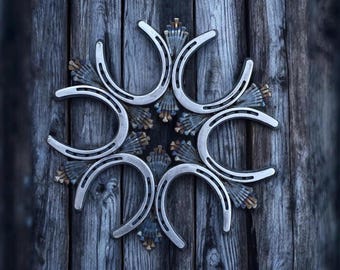 Art mural guirlande de fer à cheval rustique, décoration de ferme faite main