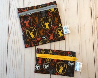 Reusable washable zipper snack and sandwich bag wet bag eco bag water resistant brown deer print