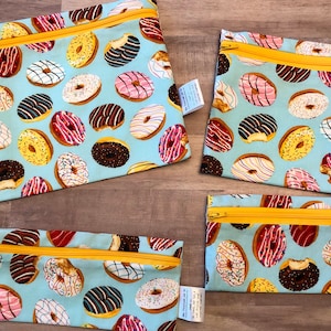 Eco Reusable washable zipper snack and sandwich bag wet bag eco bag water resistant donut print