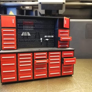 Mini Pro Work Bench for Garage