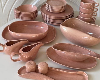 Russel Wright American Modern Dinnerware Steubenville Pottery 1939-1959 Mid Century Modern MCM