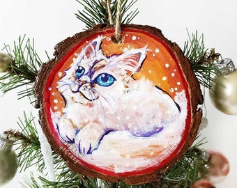 White cat ornament, holiday gift for ragamuffin owner, christmas art, tree decoration, winter decor, snow painting, pet potrait, memorial