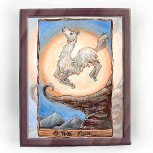 Impression de lama drôle, carte de tarot idiot, décor nature, oeuvre d'art animalière, portrait d'animal de ferme, jeu de tarot animisme, art mural lever du soleil