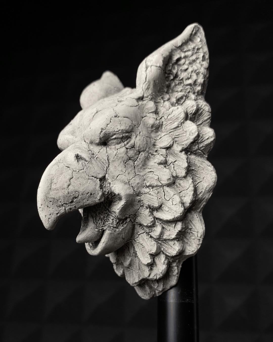 Escultura gárgola de piedra fundida - Colección Nueva 2026