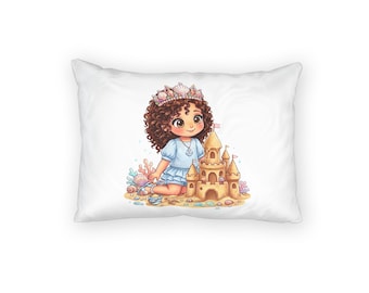 Funda de almohada infantil con diseño de niña en la playa — Funda de almohada de algodón con diseño de castillo de arena de princesa