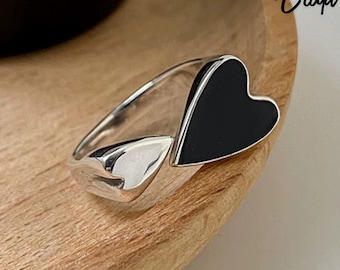 925 Sterling Silver Black Heart Ring – Adjustable Gothic Minimalist Jewelry