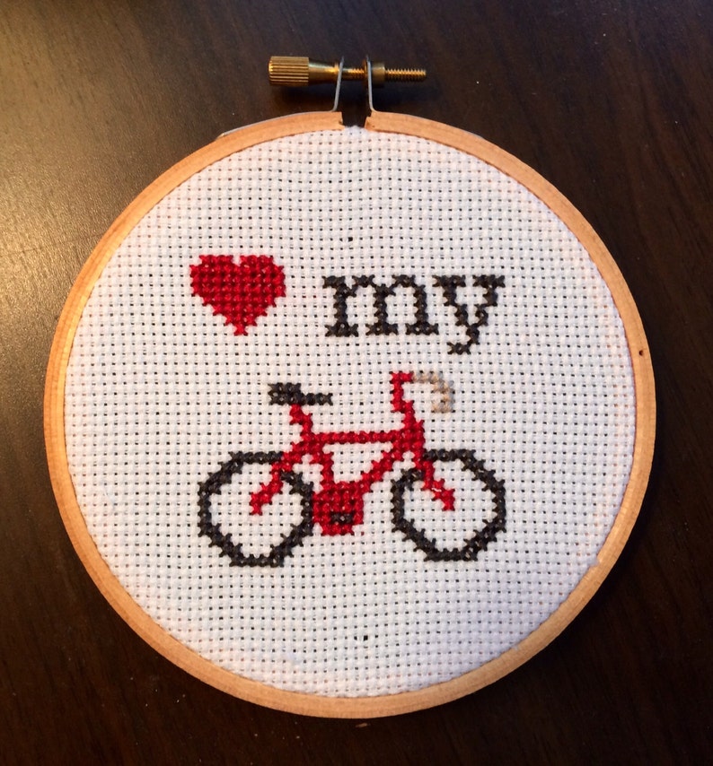 PATTERN Love My Bike Mini Tiny Cross Stitch Hoop Bicycle Téléchargement instantané image 3