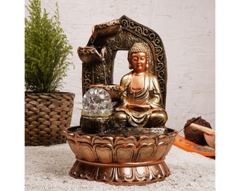 Fontana d'acqua da interno con percorso illuminato Zen Lord Buddha / Flusso LED calmante e decorazione rilassante per la casa