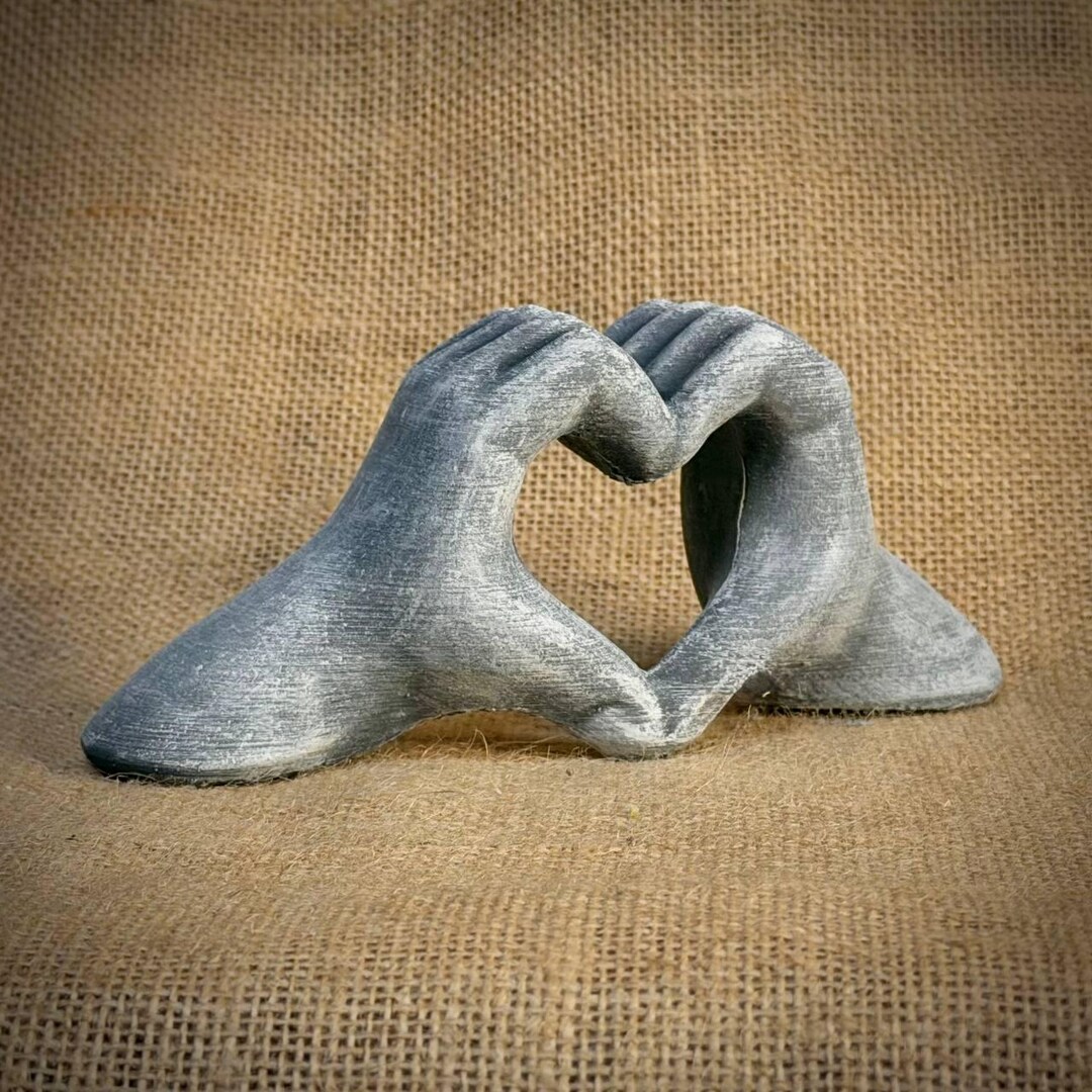 Stone Love Gesture Hands Statue Cement Hands Heart Love Sculpture ...
