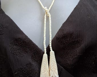 Vintage Hawaiian-Style Bone Pikake flower Lei Lariat beaded Necklace
