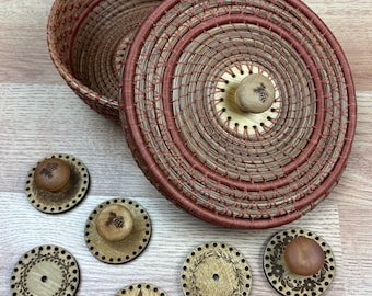 Pine needle basket lid centers