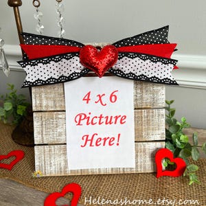 Valentines Day Frame/Valentines Day Gifts/4 x 6 Picture Frame/Black and White Valentines Day Decor/Heart Picture Frame/Anniversary Gifts
