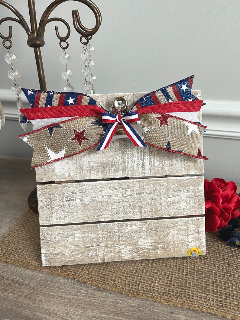 Red White and Blue Picture Frame/Patriotic Frame/4th of July Decorations/Patriotic Decor/Farmhouse Patriotic Decor/4 x 6 Picture Frame image 5