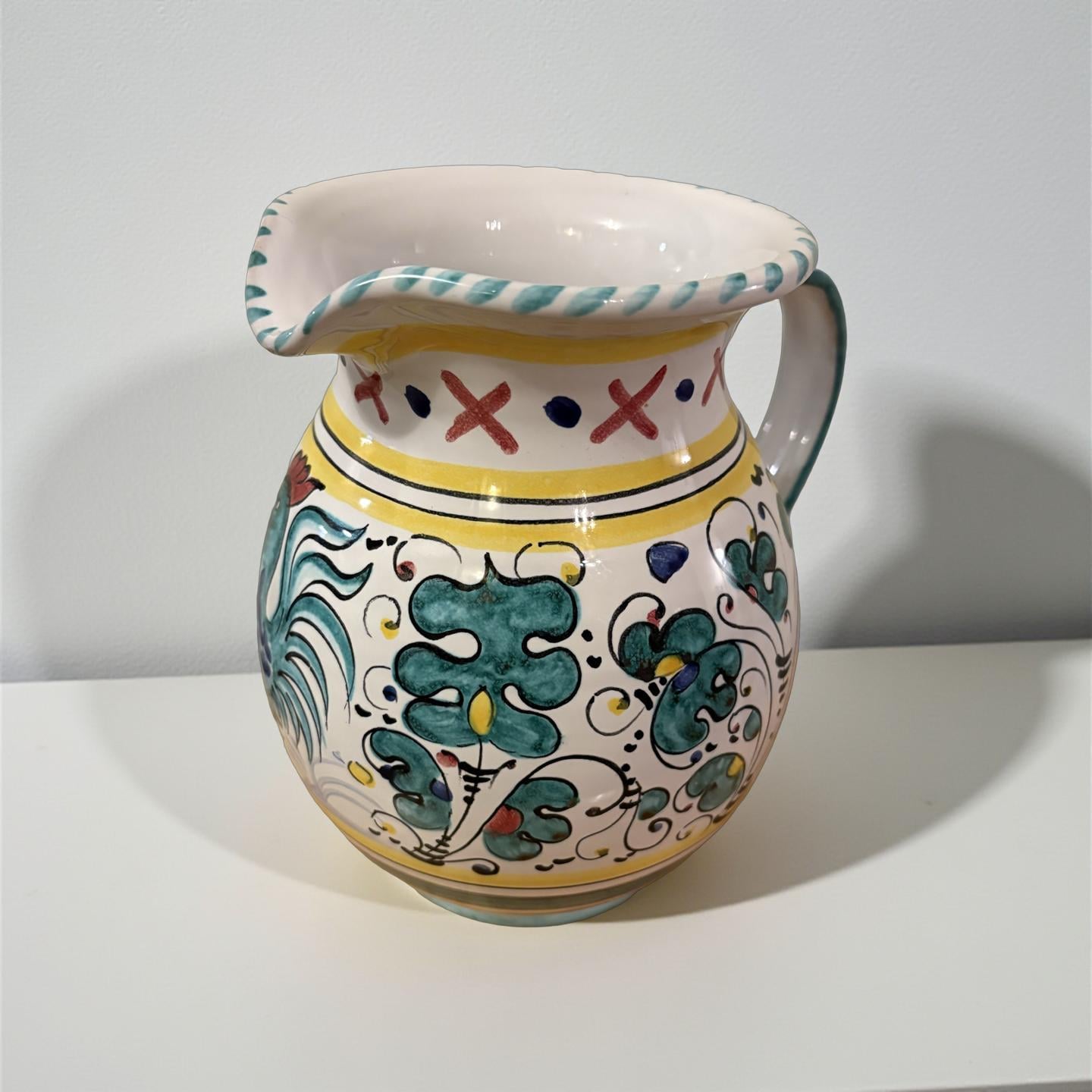 イタリア伝統工芸 デルータ焼 ドラゴン花模様ピッチャー ラファエレスク デルータ ピッチャー – ドラゴンをモチーフにした手作りのイタリア製