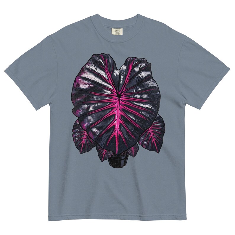 Unisex garment-dyed heavyweight t-shirt