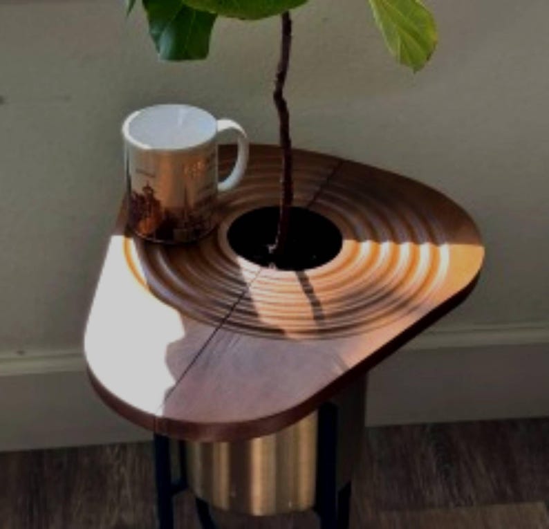 Magnetic Solid Wood Plant Stand, Planter Cover, Pet Protector, Wooden Plant Top Cover and Side Table Bild 1