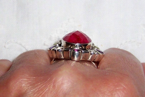 Vintage opaque ruby and multi gems ring, size 12.… - image 3