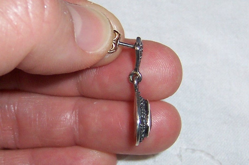 Sterling silver. SPRING SALE 20/% OFF Vintage Red Garnet earrings