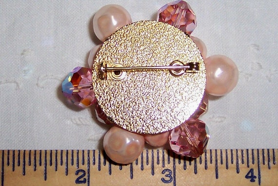 Vintage pink crystals and faux pink pearls brooch… - image 2