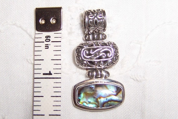 Vintage Bali style abalone pendant. Sterling silv… - image 1