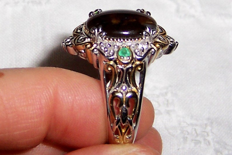 Vintage designer Michael Valitutti ammolite and emerald ring, size 10. Sterling silver and yellow gold. image 5