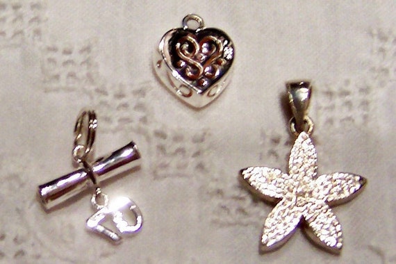 Your choice of vintage Pendant or charm. Sterling… - image 2