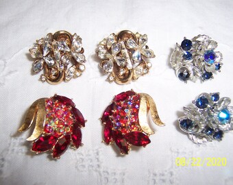 Your choice of  vintage Crown Trifari or Lisner rhinestones earrings. More info in description.