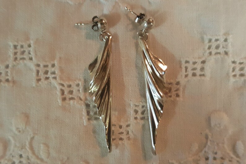 Vintage Wings Like, dangle earrings. Sterling Silver. image 2