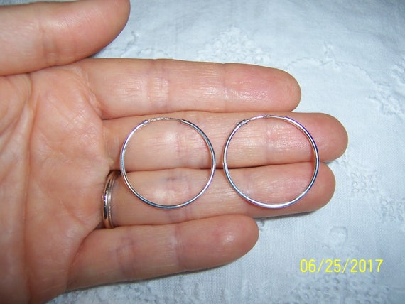 Vintage Round Hoop earrings. Sterling silver. - image 5