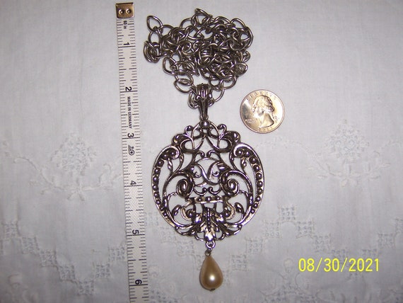 Very rare vintage chunky Avon scroll or filigree … - image 1