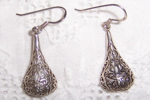 Vintage Filigree Drop earrings. Sterling silver. - image 5