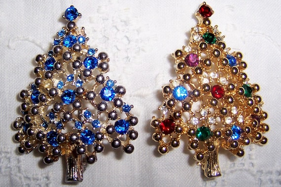 Your choice of vintage Eisenberg Christmas tree b… - image 1